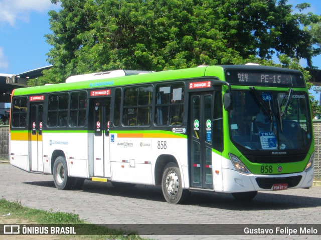 Rodoviária Caxangá 858 na cidade de Olinda, Pernambuco, Brasil, por Gustavo Felipe Melo. ID da foto: 7755618.