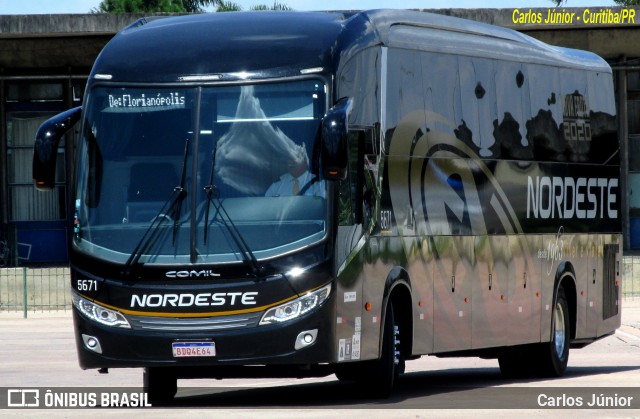 Expresso Nordeste 5671 na cidade de Curitiba, Paraná, Brasil, por Carlos Júnior. ID da foto: 7756303.