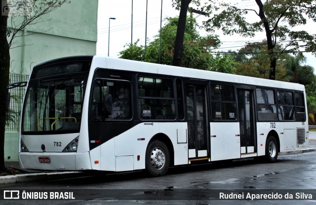 KBPX Administração e Participação > Transkuba 782 na cidade de São Paulo, São Paulo, Brasil, por Rudnei Aparecido da Silva. ID da foto: 7760334.