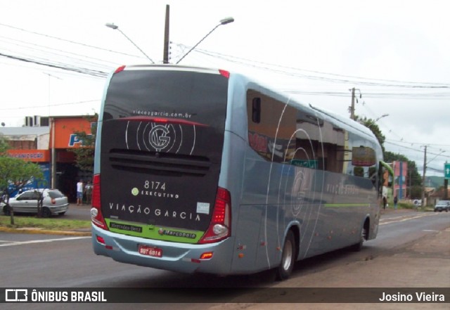 Viação Garcia 8174 na cidade de Apucarana, Paraná, Brasil, por Josino Vieira. Número da foto: #7760820.