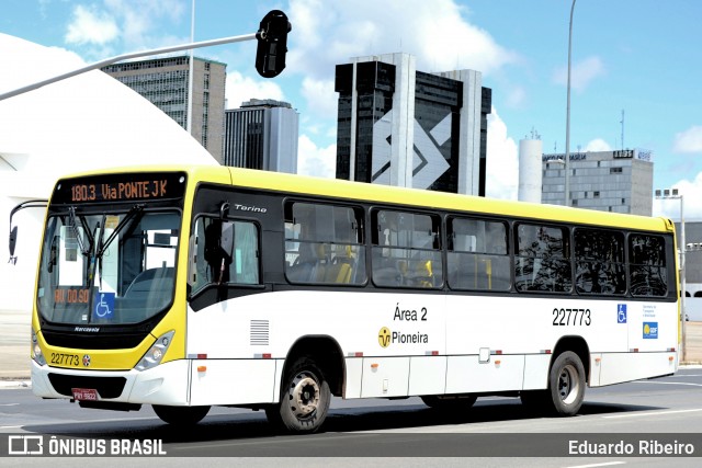 Viação Pioneira 227773 na cidade de Brasília, Distrito Federal, Brasil, por Eduardo Ribeiro. Número da foto: #7759927.