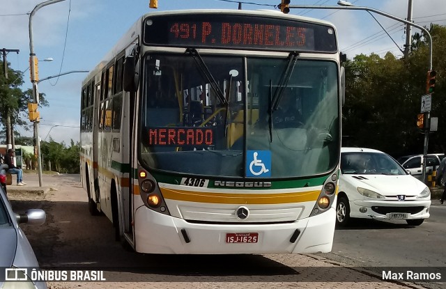 VAP - Viação Alto Petrópolis 4306 na cidade de Porto Alegre, Rio Grande do Sul, Brasil, por Max Ramos. Número da foto: #7759047.