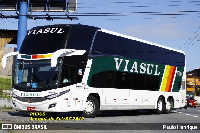 Viasul - Auto Viação Venâncio Aires 15000 na cidade de Jaraguá do Sul, Santa Catarina, Brasil, por Paulo Henrique. ID da foto: 7760239.