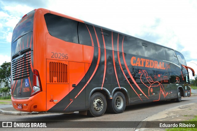 Catedral Turismo 20296 na cidade de Brasília, Distrito Federal, Brasil, por Eduardo Ribeiro. Número da foto: #7762814.