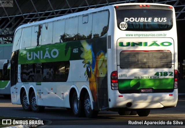 Empresa União de Transportes 4182 na cidade de Florianópolis, Santa Catarina, Brasil, por Rudnei Aparecido da Silva. ID da foto: 7765960.