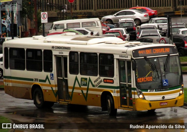 Auto Viação Presidente Vargas 2010 na cidade de Porto Alegre, Rio Grande do Sul, Brasil, por Rudnei Aparecido da Silva. ID da foto: 7765721.