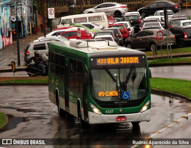 Viação Estoril 4337 na cidade de Porto Alegre, Rio Grande do Sul, Brasil, por Rudnei Aparecido da Silva. Número da foto: #7765958.