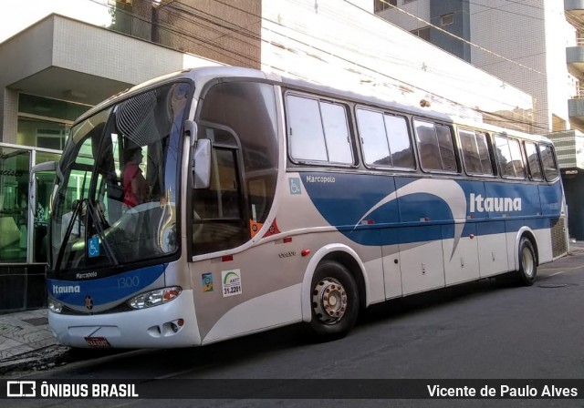 Viação Itaúna 1300 na cidade de Itaúna, Minas Gerais, Brasil, por Vicente de Paulo Alves. Número da foto: #7771433.