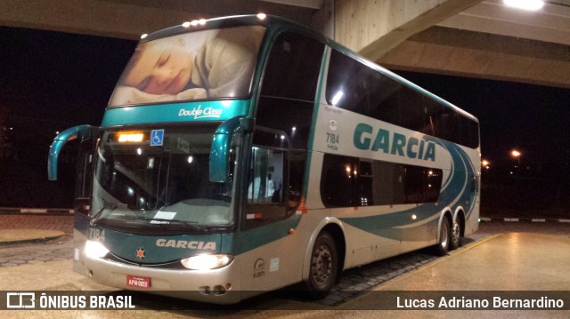 Viação Garcia 7184 na cidade de Araraquara, São Paulo, Brasil, por Lucas Adriano Bernardino. Número da foto: #7771616.