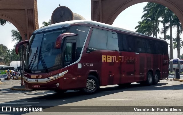 Reitur Turismo 5600 na cidade de Aparecida, São Paulo, Brasil, por Vicente de Paulo Alves. Número da foto: #7768867.