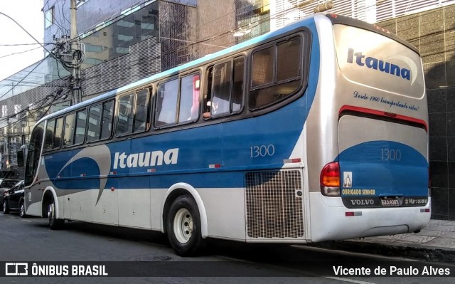 Viação Itaúna 1300 na cidade de Itaúna, Minas Gerais, Brasil, por Vicente de Paulo Alves. ID da foto: 7771451.