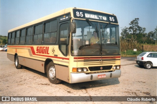 SOGIL - Sociedade de Ônibus Gigante Ltda. 85 na cidade de Gravataí, Rio Grande do Sul, Brasil, por Cláudio Roberto. Número da foto: #7774953.