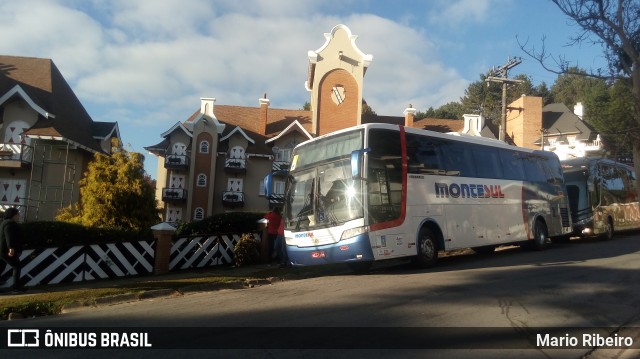 Montesul Locadora de Veículos 2200 na cidade de Campos do Jordão, São Paulo, Brasil, por Mario Ribeiro. ID da foto: 7775707.