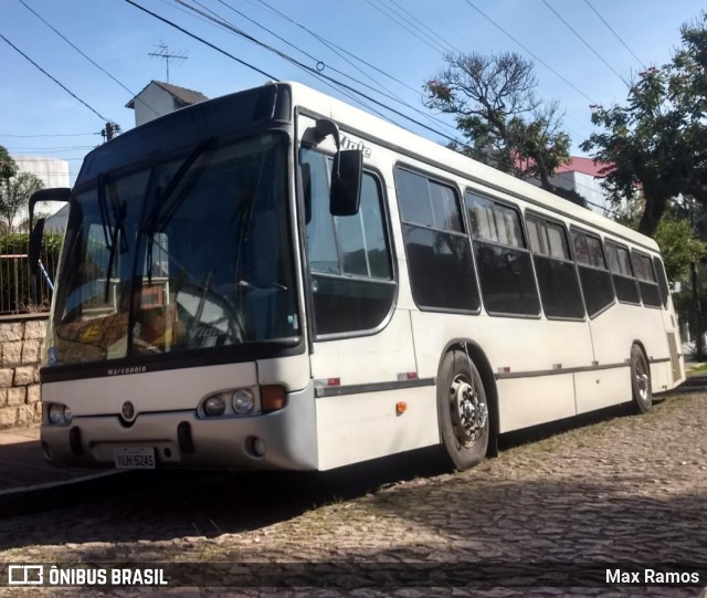 Ônibus Particulares 5245 na cidade de Porto Alegre, Rio Grande do Sul, Brasil, por Max Ramos. Número da foto: #7774185.