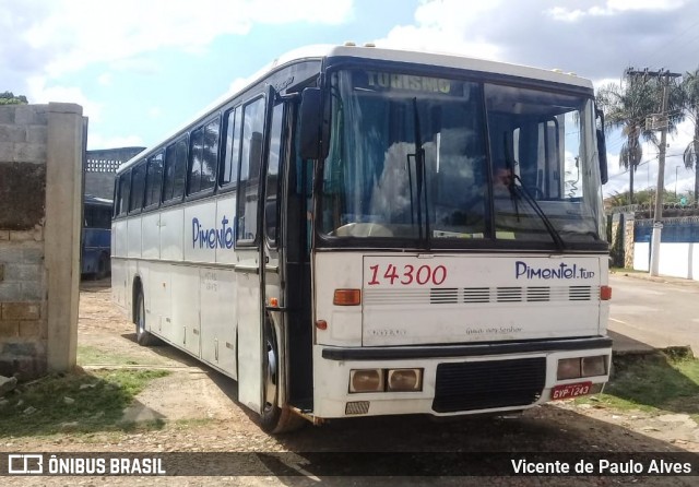 Pimentel Turismo 14300 na cidade de Matozinhos, Minas Gerais, Brasil, por Vicente de Paulo Alves. ID da foto: 7772564.