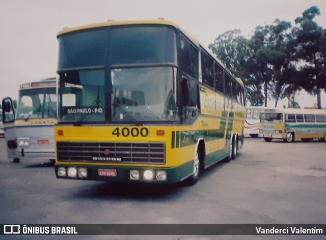 Expresso Brasileiro 4000 na cidade de São Paulo, São Paulo, Brasil, por Vanderci Valentim. ID da foto: 7776568.