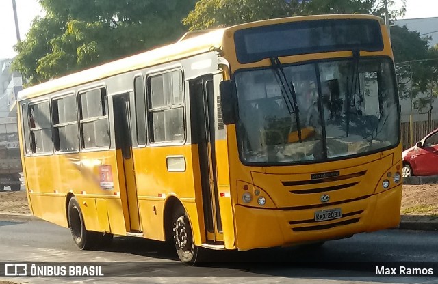 COOTRAVIPA 2033 na cidade de Porto Alegre, Rio Grande do Sul, Brasil, por Max Ramos. ID da foto: 7777327.