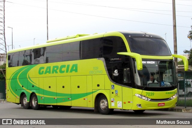 Viação Garcia 7039 na cidade de São Paulo, São Paulo, Brasil, por Matheus Souza. Número da foto: #7781787.