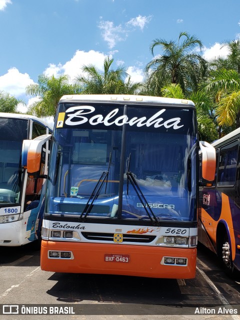 Bolonha Turismo 5620 na cidade de Olímpia, São Paulo, Brasil, por Ailton Alves. ID da foto: 7783487.