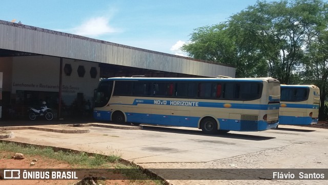 Viação Novo Horizonte 903811 na cidade de Anagé, Bahia, Brasil, por Flávio  Santos. Número da foto: #7680560.