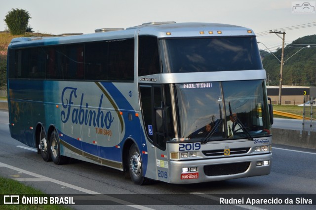 Fabinho Turismo 2019 na cidade de Arujá, São Paulo, Brasil, por Rudnei Aparecido da Silva. ID da foto: 7678203.