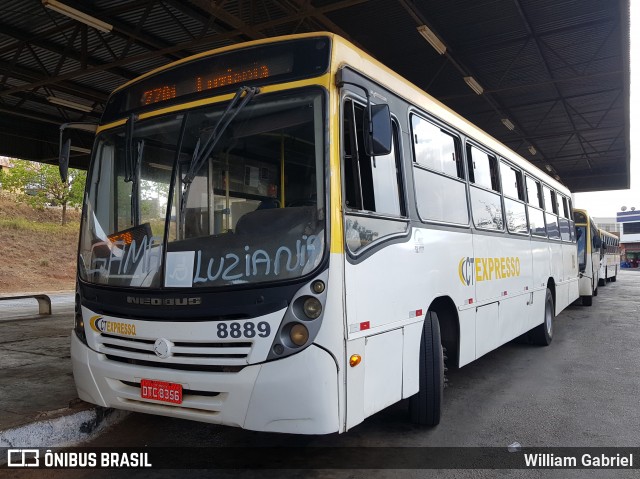 CT Expresso 8889 na cidade de Luziânia, Goiás, Brasil, por William Gabriel. Número da foto: #7677041.