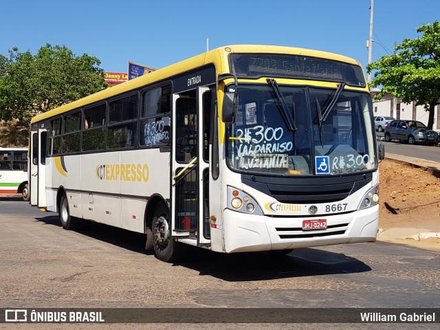 CT Expresso 8667 na cidade de Luziânia, Goiás, Brasil, por William Gabriel. ID da foto: 7680523.