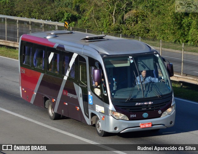 N&N Express 254 na cidade de Santa Isabel, São Paulo, Brasil, por Rudnei Aparecido da Silva. ID da foto: 7677174.