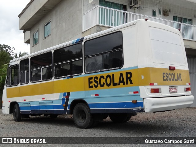 Escolares 8551 na cidade de Agronômica, Santa Catarina, Brasil, por Gustavo Campos Gatti. ID da foto: 7677302.