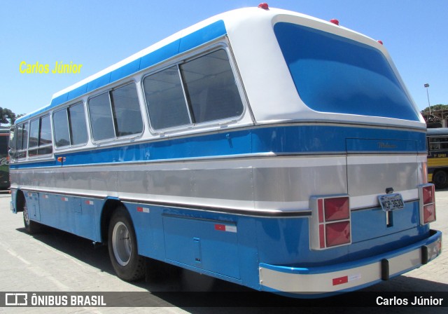 Ônibus Particulares 3630 na cidade de Curitiba, Paraná, Brasil, por Carlos Júnior. ID da foto: 7788198.