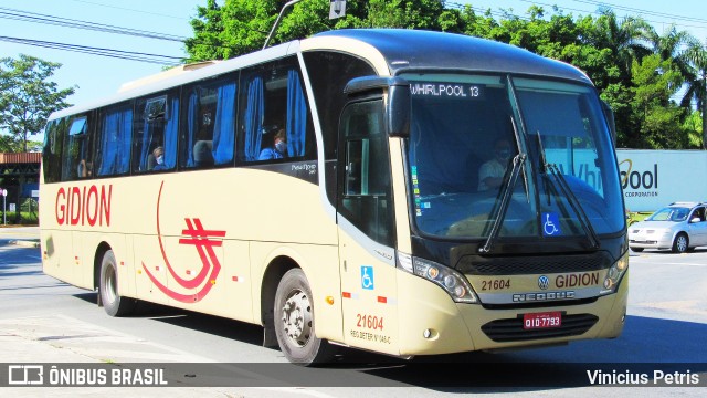 Gidion Transporte e Turismo 21604 na cidade de Joinville, Santa Catarina, Brasil, por Vinicius Petris. Número da foto: #7790031.