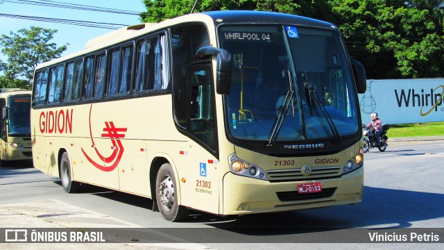 Gidion Transporte e Turismo 21303 na cidade de Joinville, Santa Catarina, Brasil, por Vinicius Petris. Número da foto: #7789929.
