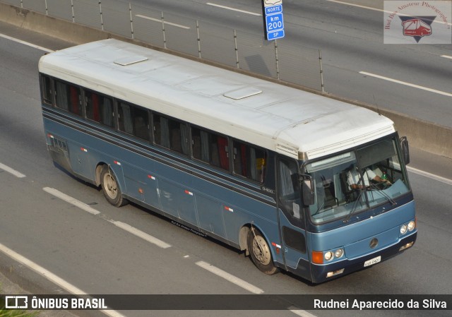 Ônibus Particulares 0401 na cidade de Arujá, São Paulo, Brasil, por Rudnei Aparecido da Silva. ID da foto: 7788672.