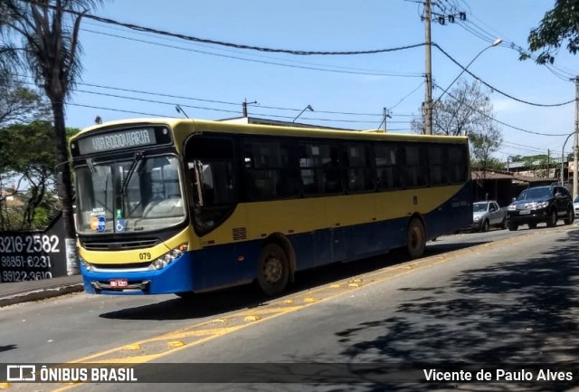 Trancid - Transporte Cidade de Divinópolis 079 na cidade de Divinópolis, Minas Gerais, Brasil, por Vicente de Paulo Alves. ID da foto: 7685410.