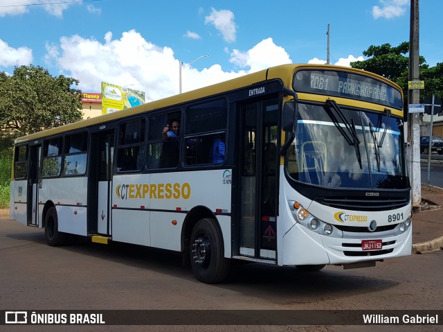 CT Expresso 8901 na cidade de Luziânia, Goiás, Brasil, por William Gabriel. ID da foto: 7685882.