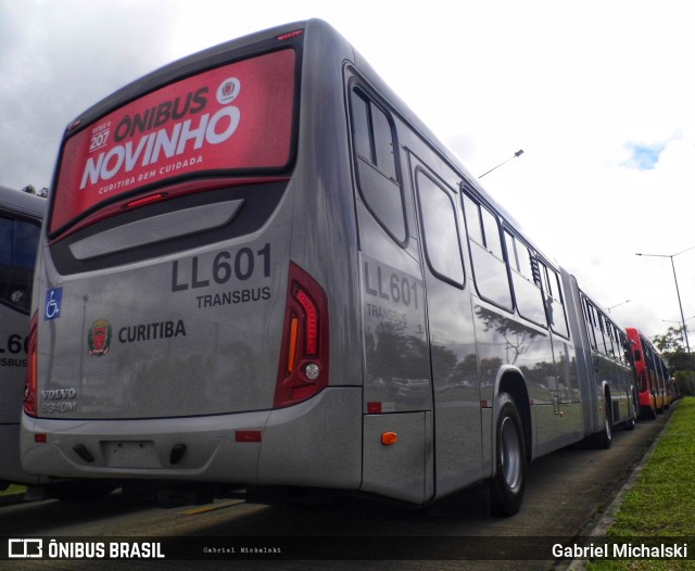 Araucária Transportes Coletivos LL601 na cidade de Curitiba, Paraná, Brasil, por Gabriel Michalski. ID da foto: 7684892.