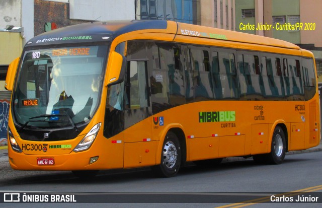 Auto Viação Redentor HC300 na cidade de Curitiba, Paraná, Brasil, por Carlos Júnior. ID da foto: 7684382.