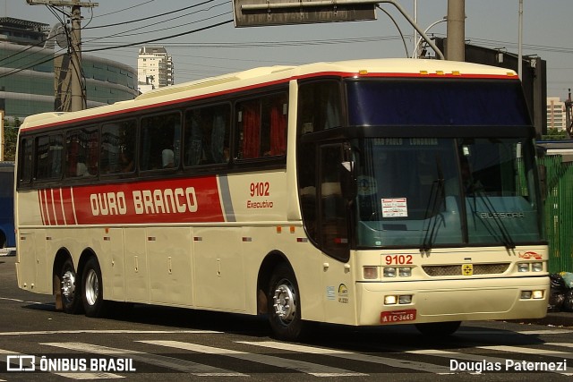 Viação Ouro Branco 9102 na cidade de São Paulo, São Paulo, Brasil, por Douglas Paternezi. Número da foto: #7687648.