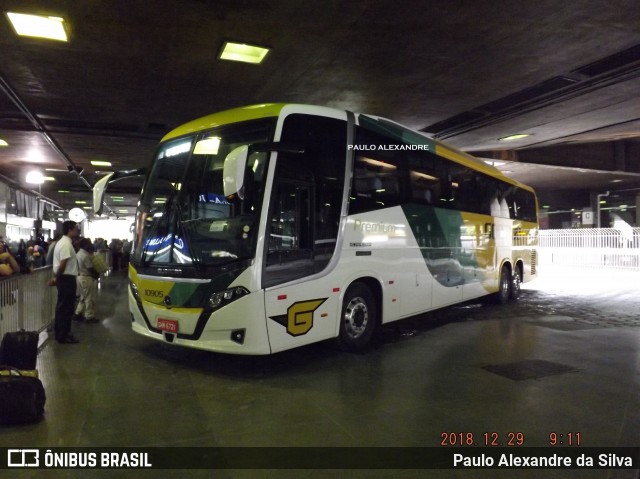 Empresa Gontijo de Transportes 10905 na cidade de Belo Horizonte, Minas Gerais, Brasil, por Paulo Alexandre da Silva. ID da foto: 7688905.