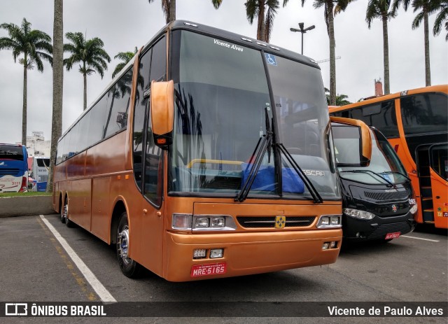 Ônibus Particulares 5165 na cidade de Aparecida, São Paulo, Brasil, por Vicente de Paulo Alves. ID da foto: 7689372.