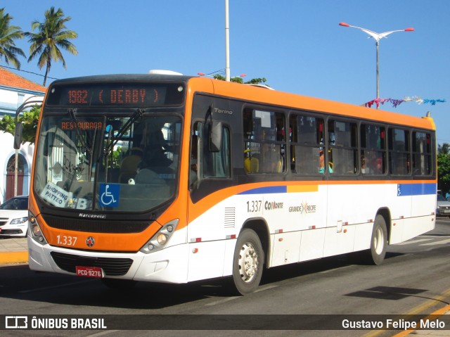 Cidade Alta Transportes 1.337 na cidade de Olinda, Pernambuco, Brasil, por Gustavo Felipe Melo. Número da foto: #7690754.