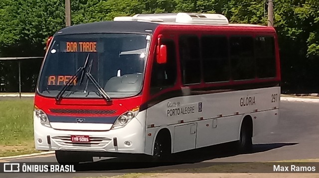 ATL - Associação dos Transportadores de Passageiros por Lotação 297 na cidade de Porto Alegre, Rio Grande do Sul, Brasil, por Max Ramos. ID da foto: 7691846.