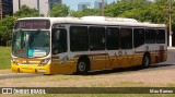 Companhia Carris Porto-Alegrense 0709 na cidade de Porto Alegre, Rio Grande do Sul, Brasil, por Max Ramos. Número da foto: #7691825.