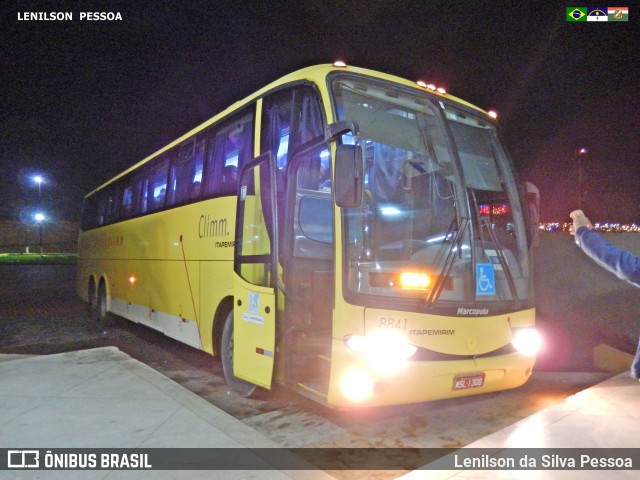 Viação Itapemirim 8841 na cidade de Caruaru, Pernambuco, Brasil, por Lenilson da Silva Pessoa. Número da foto: #7699062.