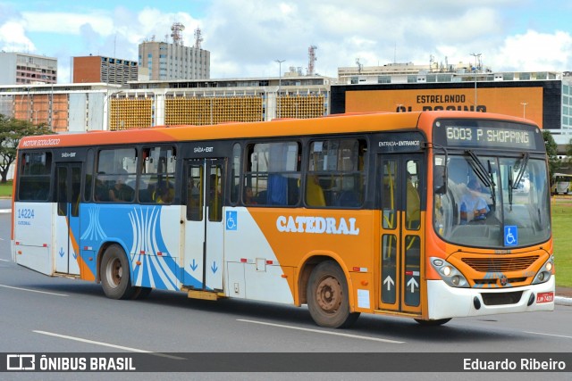 Catedral Turismo 14224 na cidade de Brasília, Distrito Federal, Brasil, por Eduardo Ribeiro. ID da foto: 7696777.