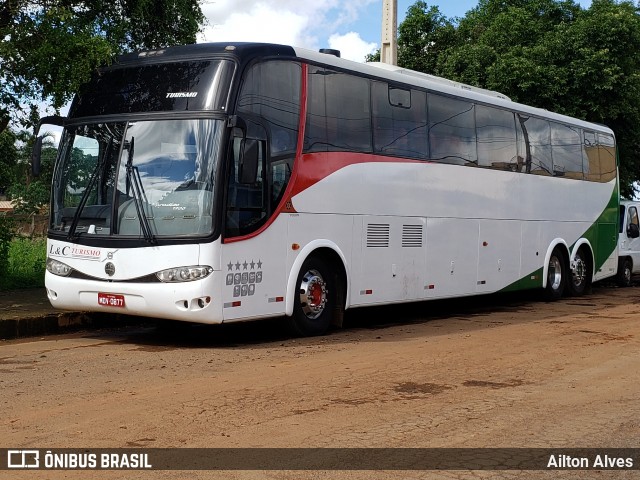 L&C Turismo 1803 na cidade de Pompéu, Minas Gerais, Brasil, por Ailton Alves. Número da foto: #7696649.