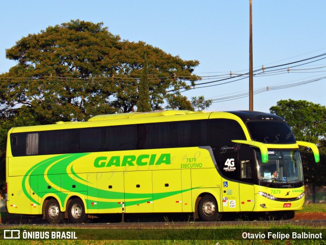 Viação Garcia 7879 na cidade de Foz do Iguaçu, Paraná, Brasil, por Otavio Felipe Balbinot. ID da foto: 7698490.