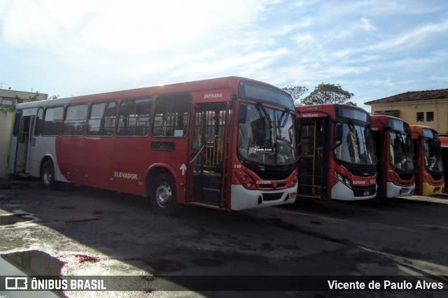 Expresso Unir 330 na cidade de Pedro Leopoldo, Minas Gerais, Brasil, por Vicente de Paulo Alves. Número da foto: #7704554.