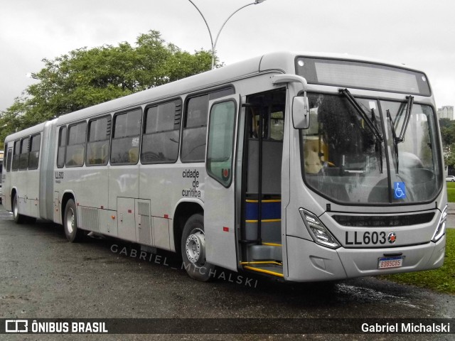 Araucária Transportes Coletivos LL603 na cidade de Curitiba, Paraná, Brasil, por Gabriel Michalski. Número da foto: #7703447.