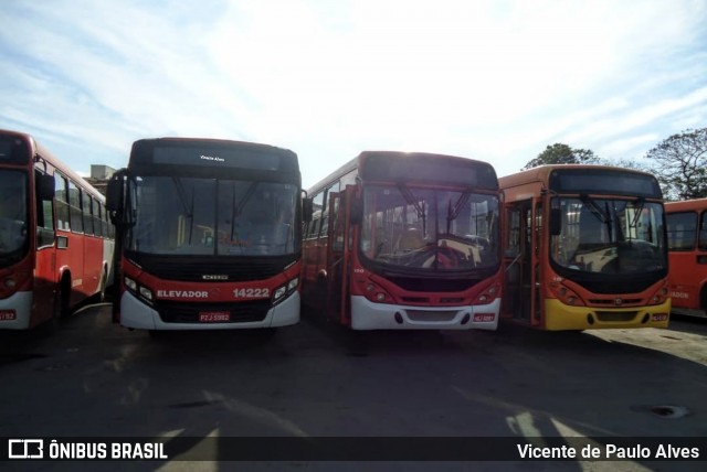 Expresso Unir 14222 na cidade de Pedro Leopoldo, Minas Gerais, Brasil, por Vicente de Paulo Alves. ID da foto: 7704165.